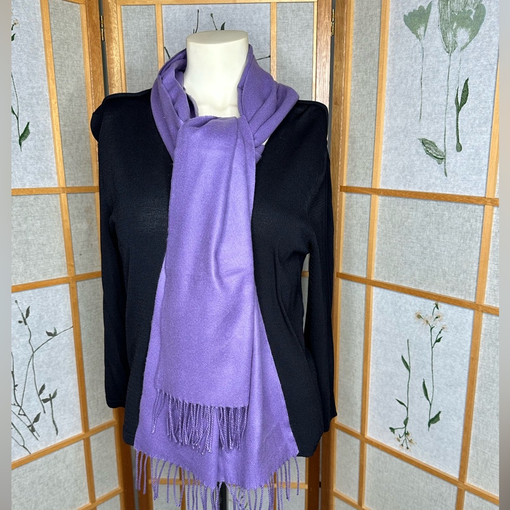 Descours Paris Cotton Fringed Heathered  medium purple scarf